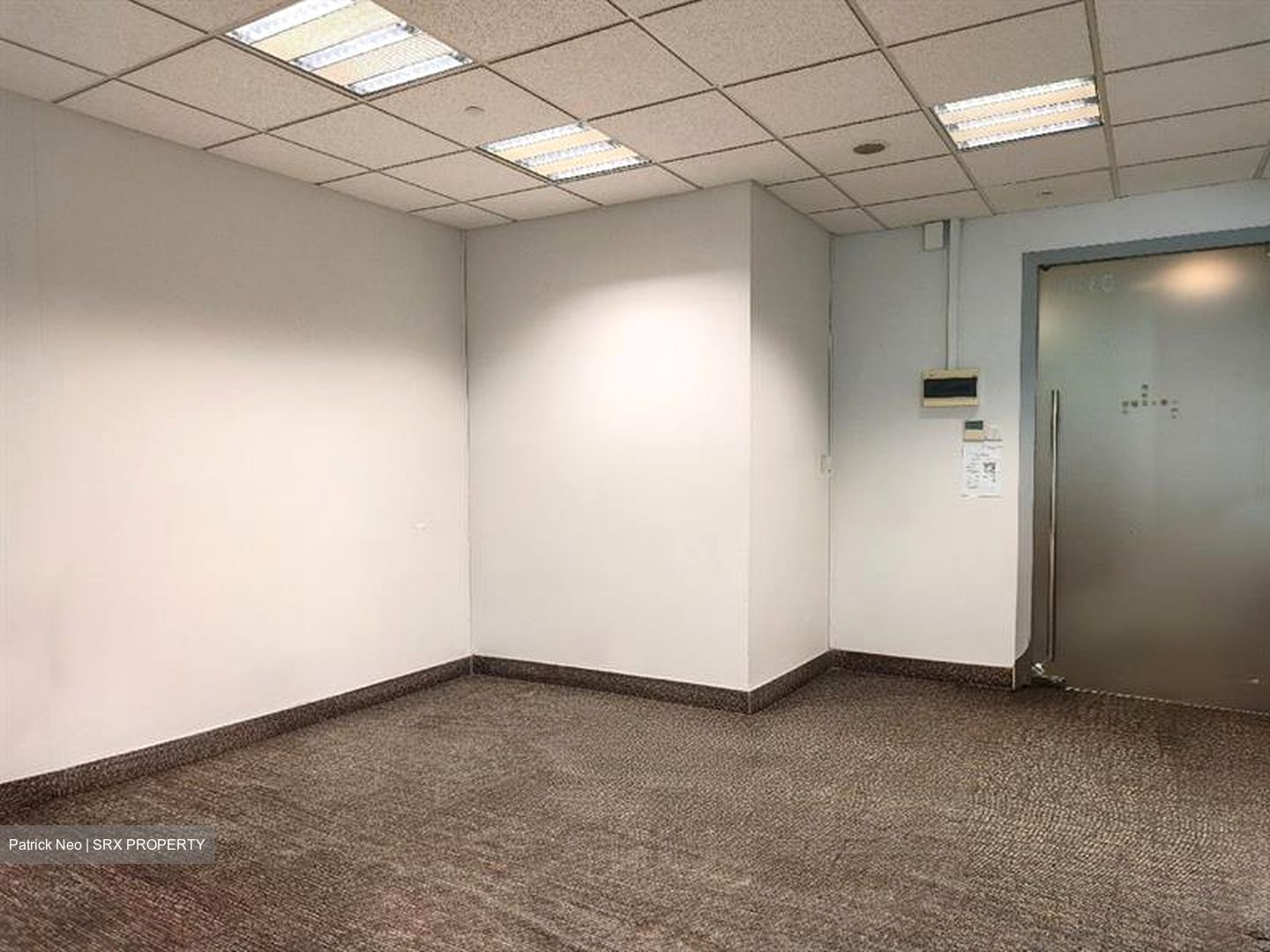 Tan Chong Tower (D7), Office #612586191